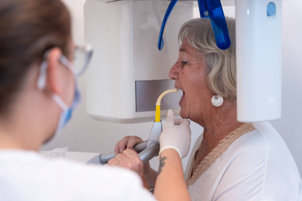Best Emergency Tooth Extraction in Lorenzo, TX